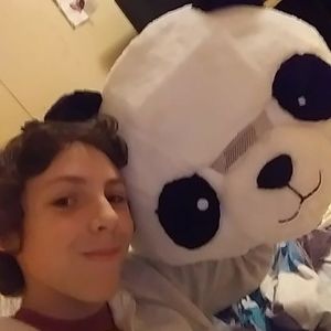 Meet your Posher, Coyt